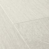 Stratifié Quickstep : IMPRESSIVE IM3559 - Chêne clair classique patiné 