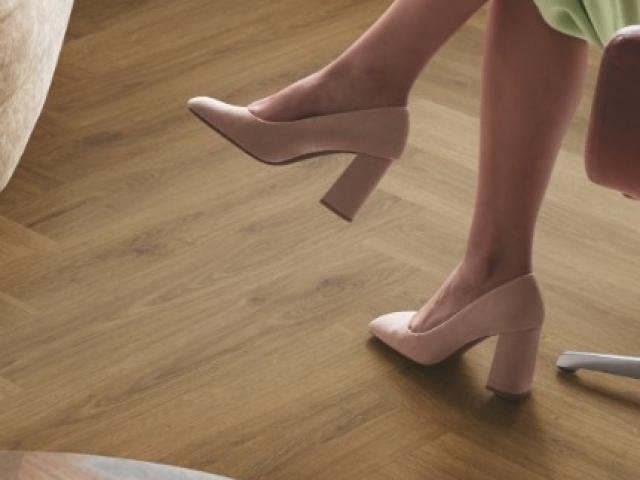 Vinyle Quickstep : CIRO AVHBU40364-  Chêne Caramel Ramageux