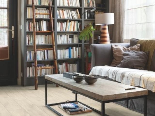 Stratifié Quickstep : CLASSIC CLM1655 - Chêne Havana naturel 