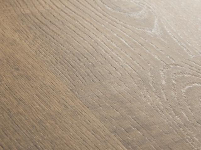 Stratifié Quickstep : ELIGNA EL3579 - Chêne Riva marron