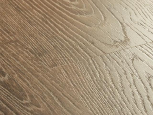 Stratifié Quickstep : ELIGNA EL3582 -  Chêne Newcastle marron