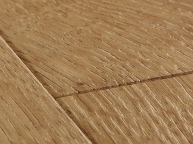 Stratifié Quickstep : IMPRESSIVE IM1848 - Chêne classique naturel