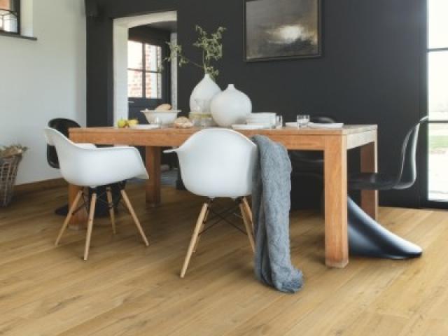 Stratifié Quickstep : IMPRESSIVE IM1855 - Chêne tendre naturel