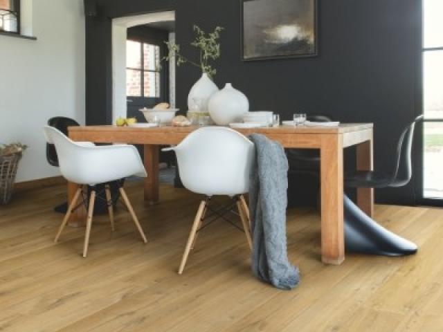 Stratifié Quickstep : IMPRESSIVE ULTRA  IMU1855 - Chêne tendre naturel 