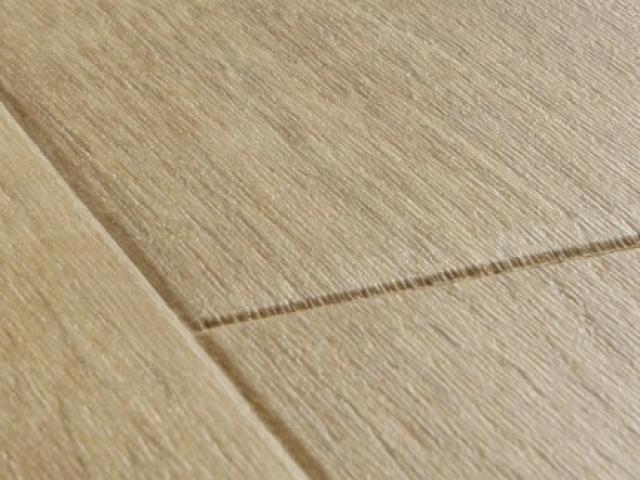Stratifié Quickstep : IMPRESSIVE ULTRA  IMU1856 - Chêne tendre moyen