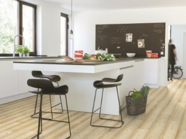 Stratifié Quickstep : IMPRESSIVE ULTRA  IMU1860 - Pin naturel 