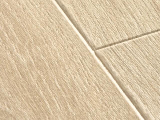 Stratifié Quickstep : MAJESTIC MJ3545 - Chêne des bois beige