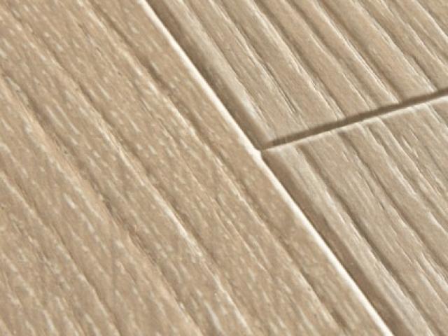 Stratifié Quickstep : MAJESTIC MJ3555 - Chêne de la vallée marron clair